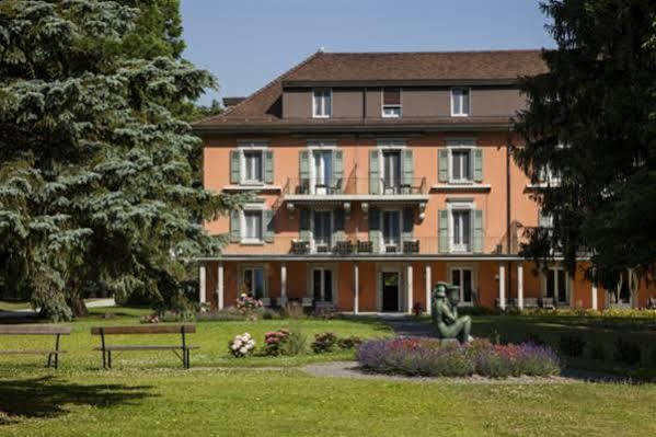 Grand Hotel Des Bains Лаве-ле-Бен Екстериор снимка
